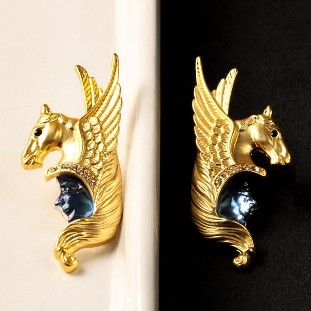 Vintage Kirks Folly Luxury Crystal Winged Pegasus Warrior Face Gold Earrings - Picture 2 of 15